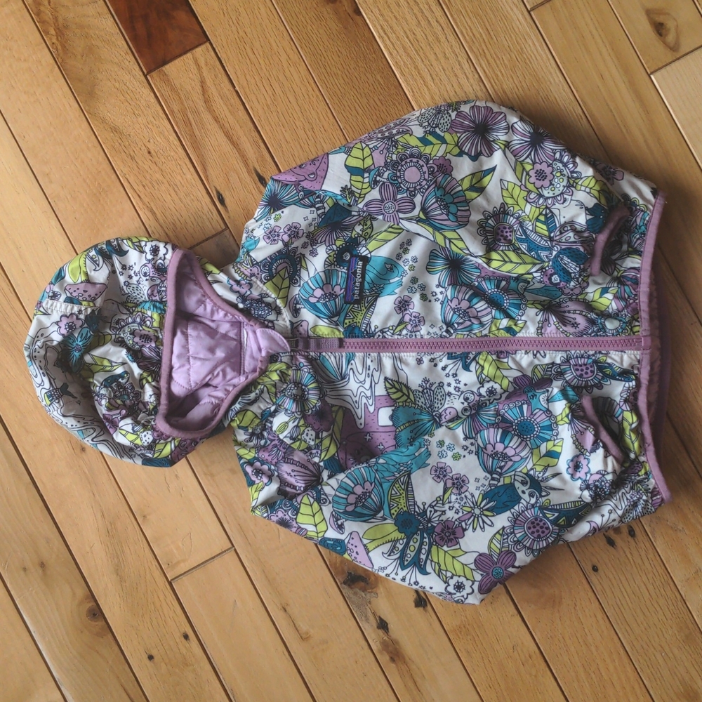 Patagonia Baby Down Reversible Sweater Hoody Lilac/Forest Floral